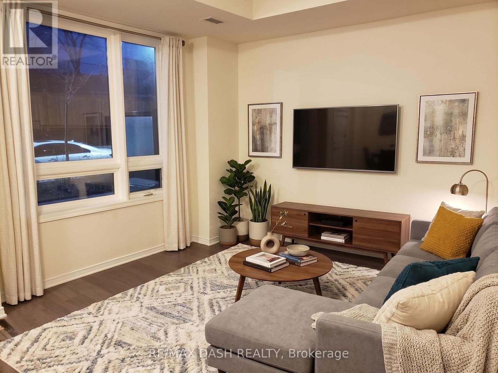 107- 1100 Briar Hill Avenue