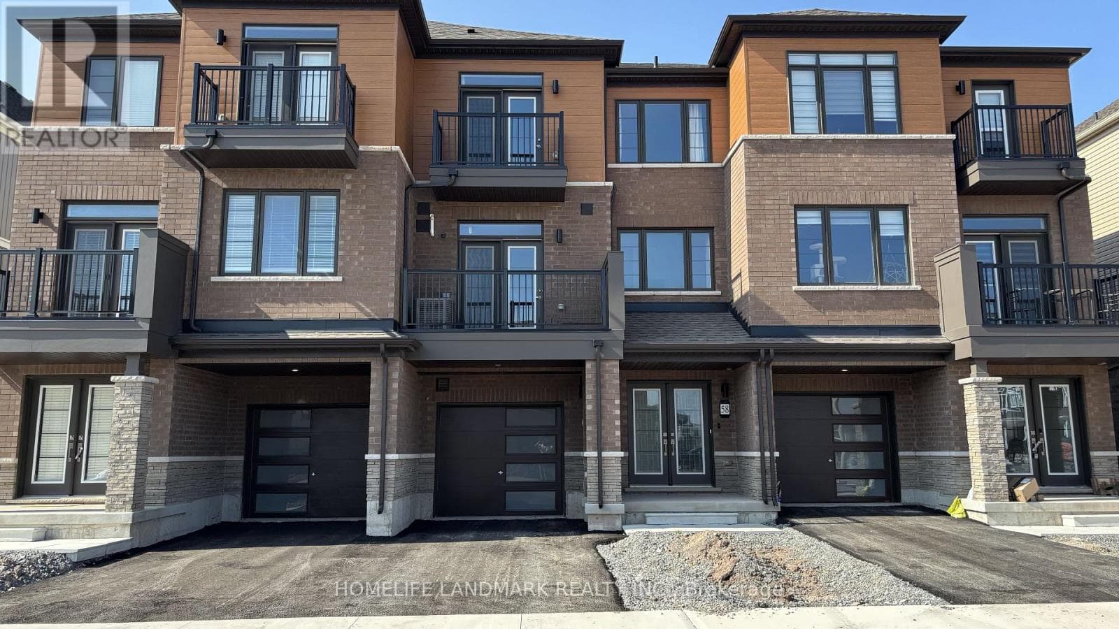 58 Feather Road