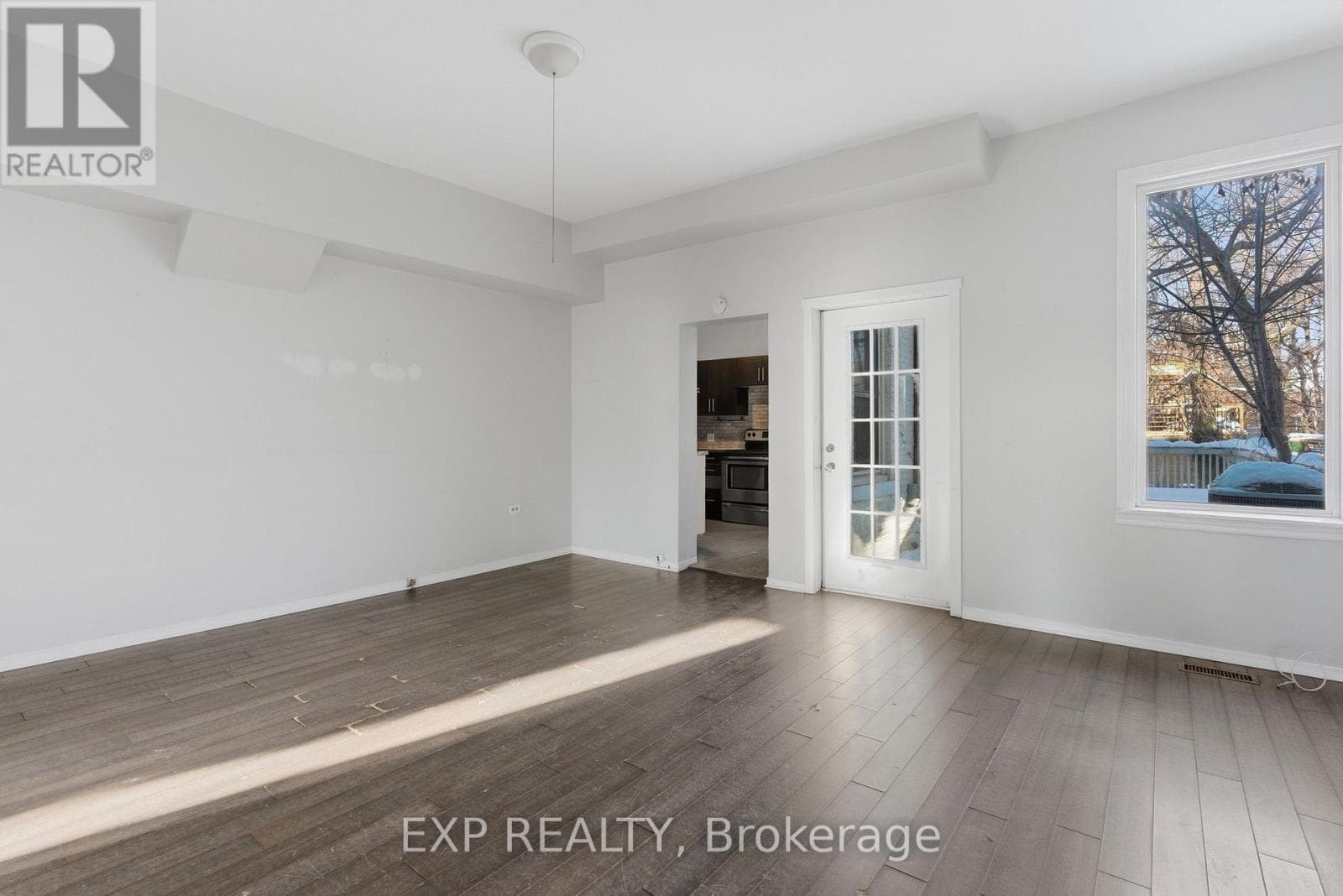 Single Family at 175 King Street, St. Catharines (Downtown), Ontario - Photo 10 - RE/MAX Garden City Realty