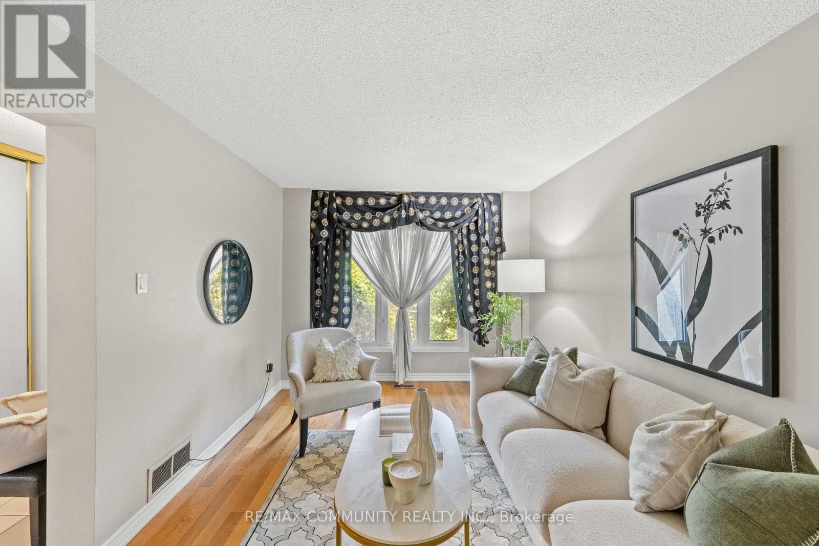 Single Family at 5 Plowman Drive, Ajax (Central), Ontario - Photo 7 - RE/MAX Garden City Realty