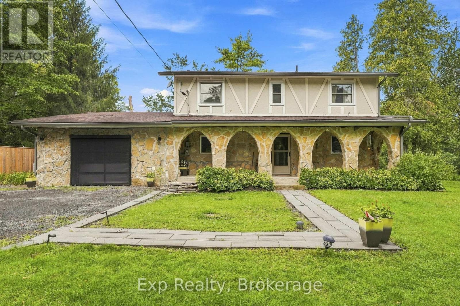 Single Family at 587 Scuttlehole Road, Belleville (Thurlow Ward), Ontario - Photo 2 - RE/MAX Garden City Realty