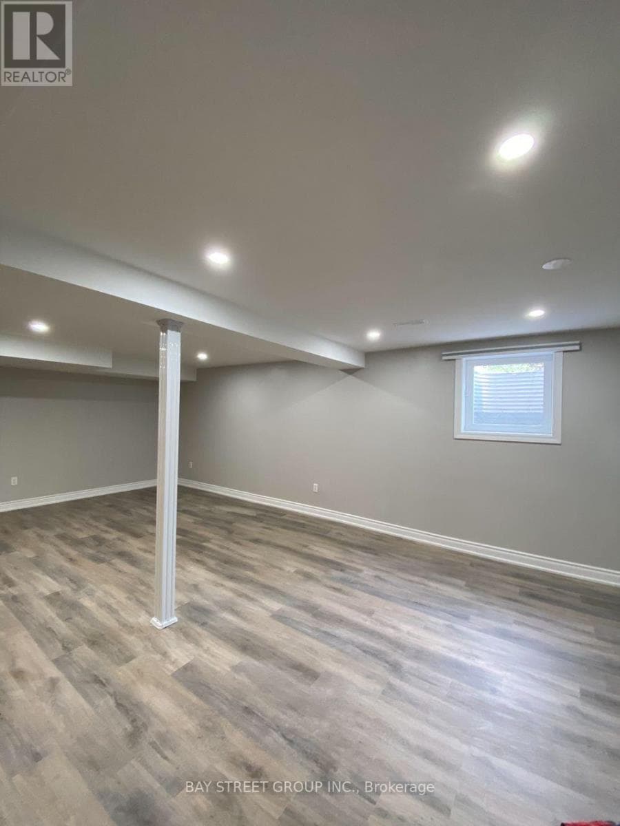 Single Family at Lower- 8223 MARCON Street, Niagara Falls (Ascot), Ontario - Photo 8 - RE/MAX Garden City Realty