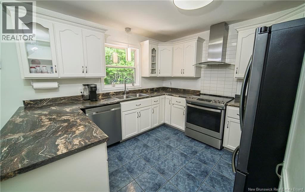 Single Family at , Lincoln, New Brunswick - Photo 4 - RE/MAX Garden City Realty
