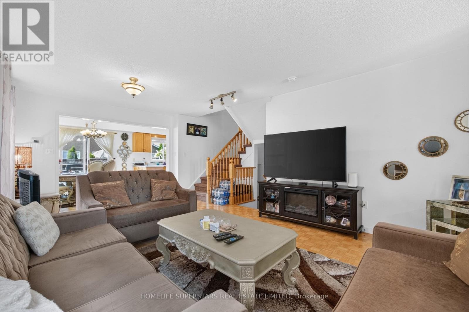 Single Family at 3257 Ridgeleigh Heights, Mississauga (Churchill Meadows), Ontario - Photo 7 - RE/MAX Garden City Realty