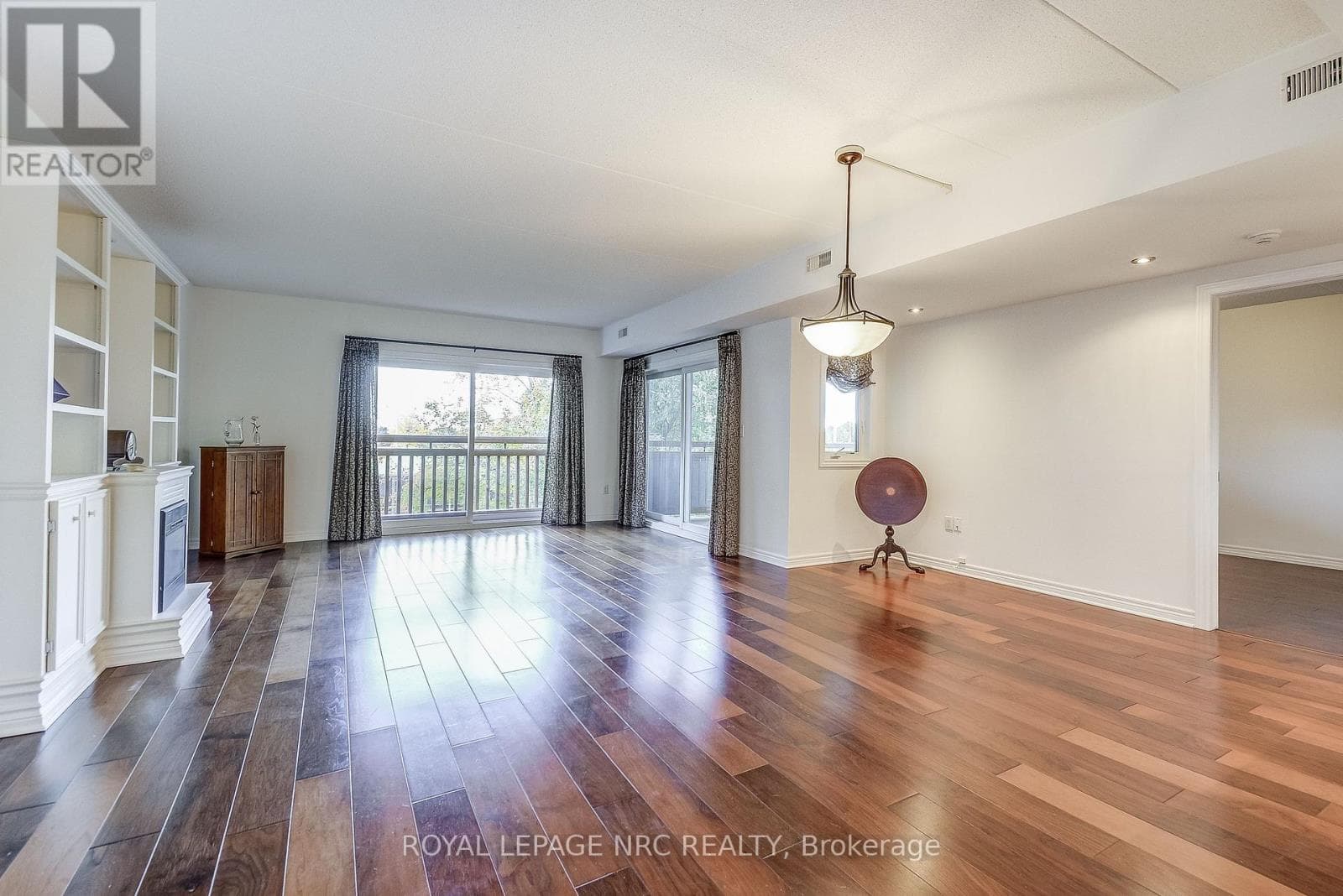 Single Family at 202- 678 Line 2 Road, Niagara-on-the-Lake (Virgil), Ontario - Photo 5 - RE/MAX Garden City Realty