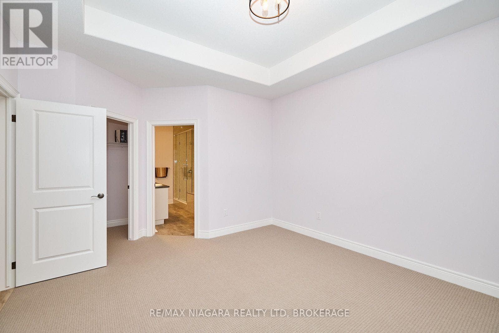 Single Family at 3554 Whispering Woods Trail, Fort Erie (Ridgeway), Ontario - Photo 10 - RE/MAX Garden City Realty