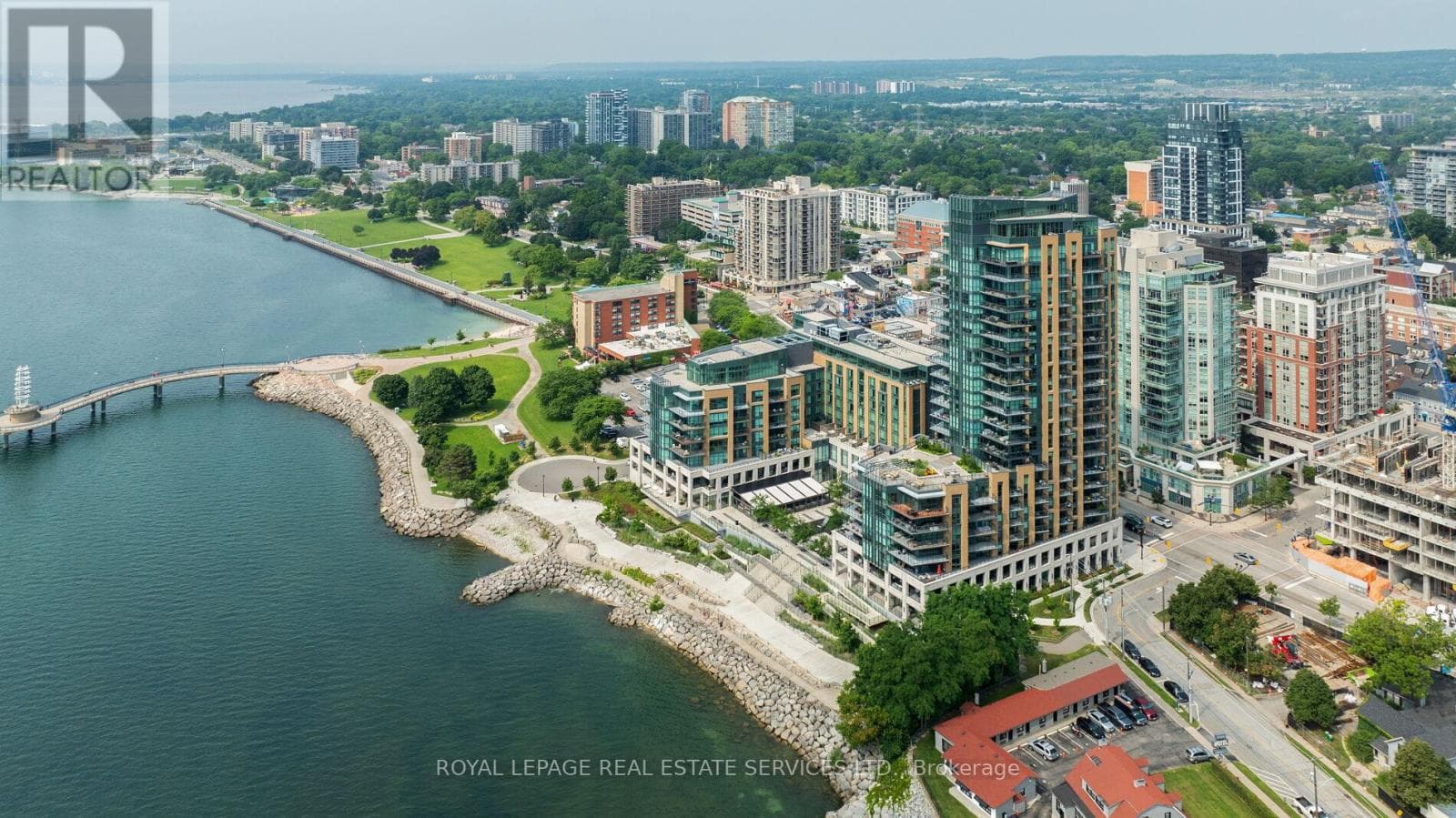 1802- 2060 Lakeshore Road