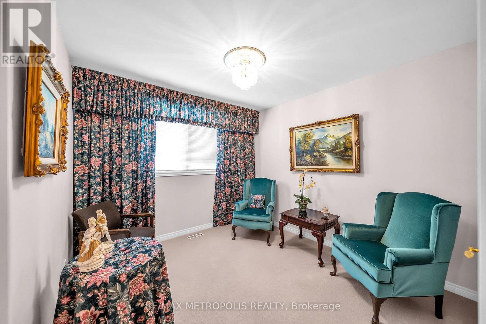 Single Family at 5097 14th Avenue, Markham (Milliken Mills East), Ontario - Photo 10 - RE/MAX Garden City Realty
