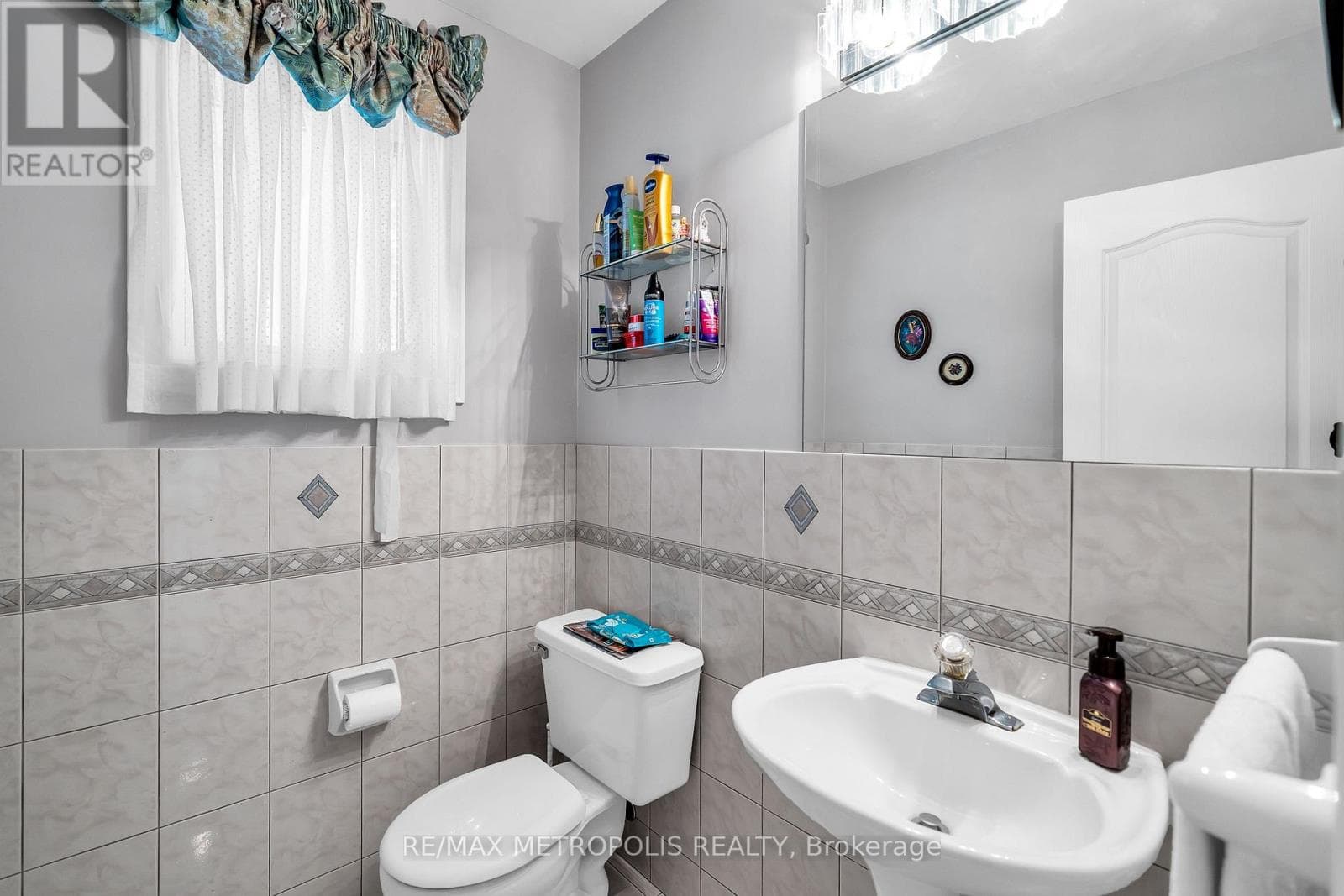 Single Family at 5097 14th Avenue, Markham (Milliken Mills East), Ontario - Photo 9 - RE/MAX Garden City Realty