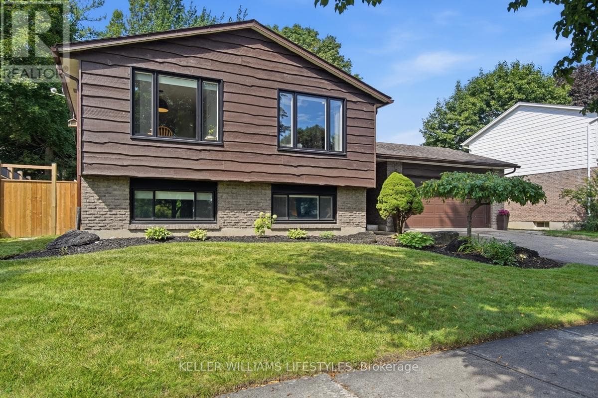 Single Family at 740 Village Green Avenue, London South (South M), Ontario - Photo 2 - RE/MAX Garden City Realty