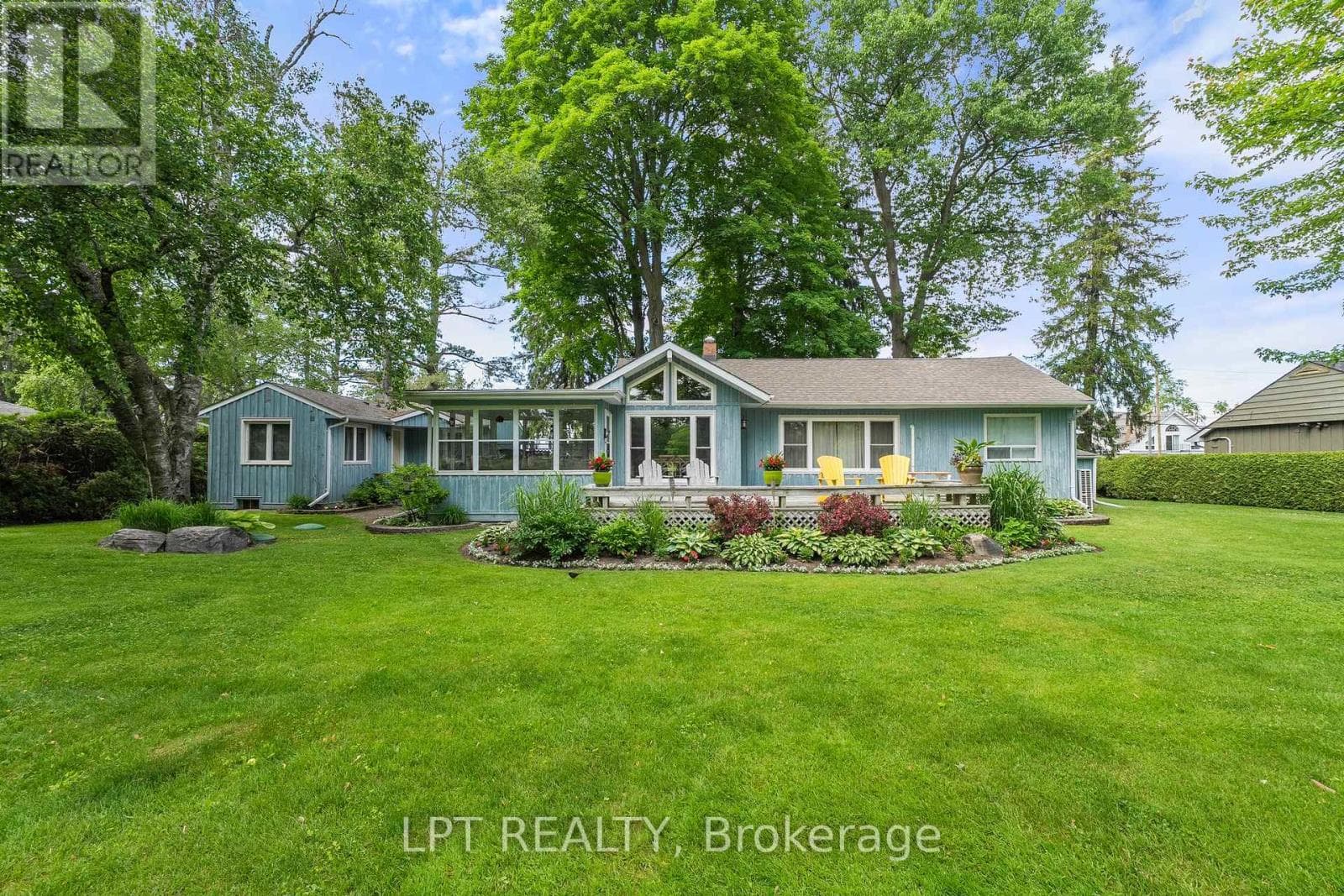 101 Hedge Road