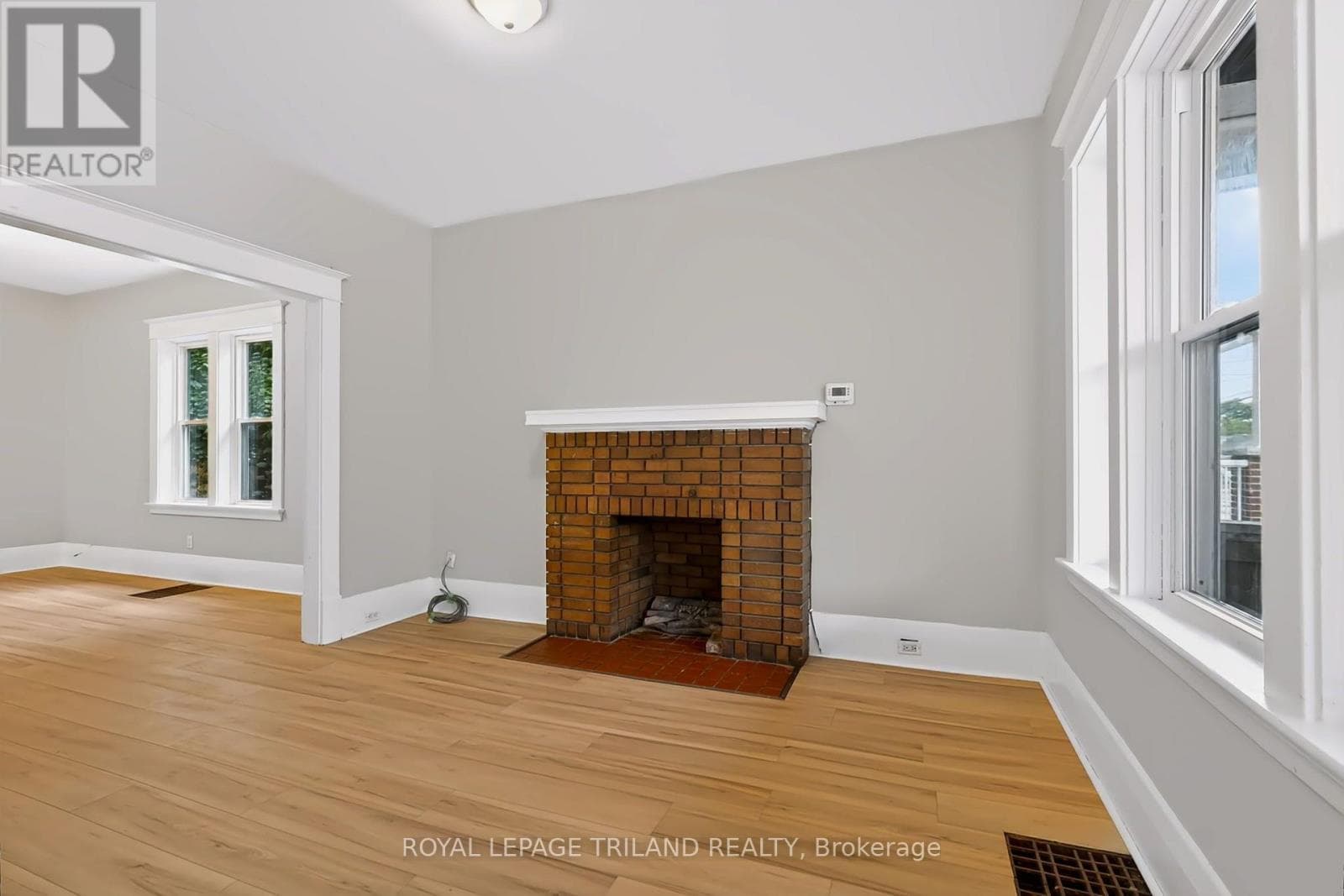 Single Family at 136 Adelaide Street, London East (East L), Ontario - Photo 2 - RE/MAX Garden City Realty