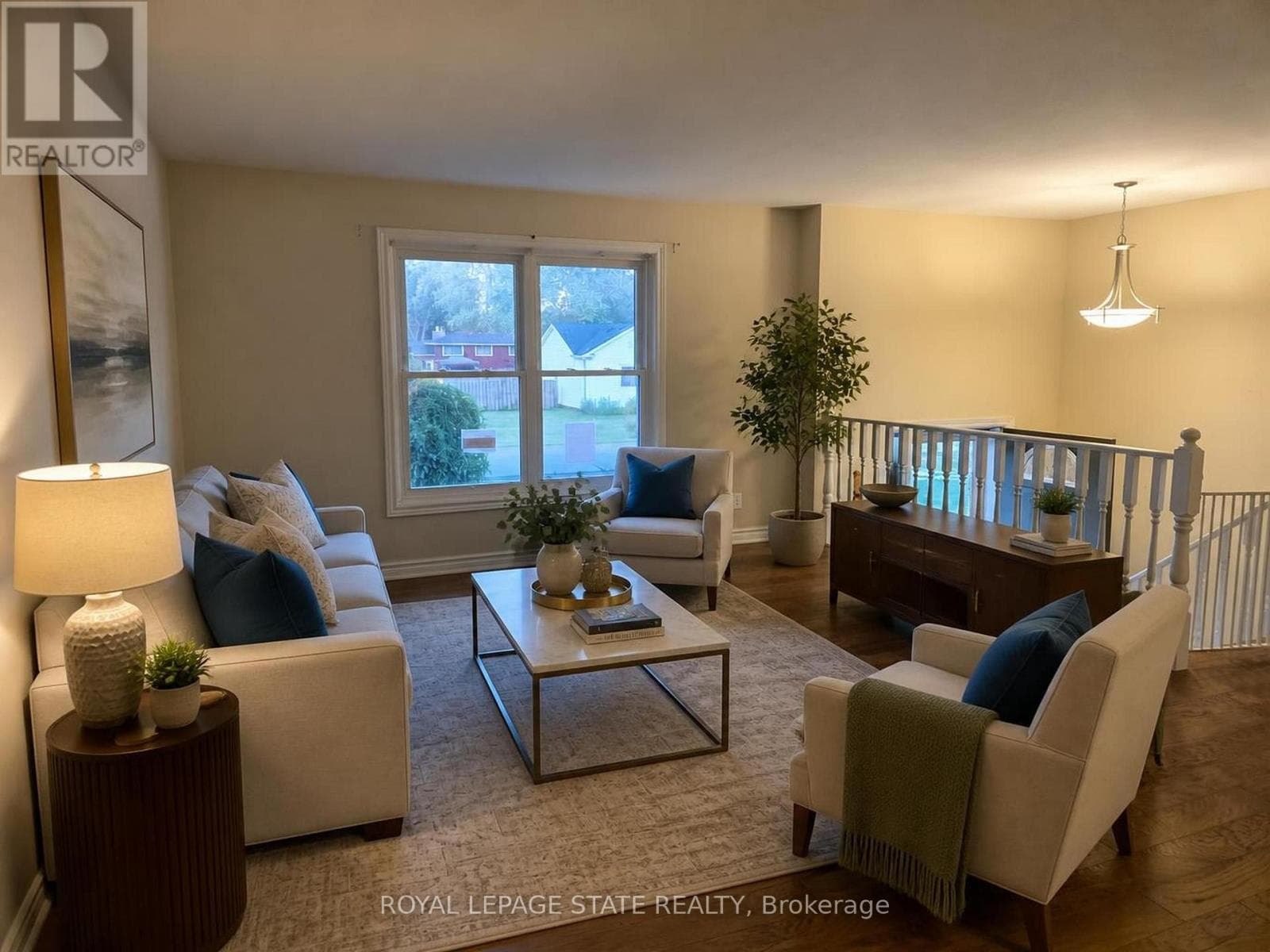 Single Family at 697 Ferndale Avenue, Fort Erie (Crescent Park), Ontario - Photo 7 - RE/MAX Garden City Realty