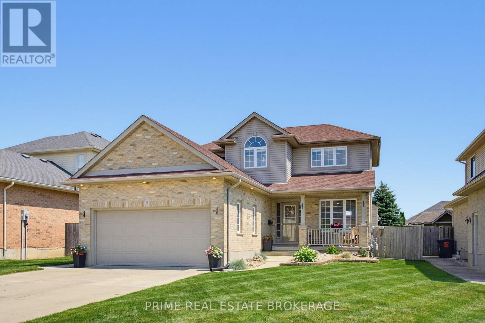 3 Watson Crescent