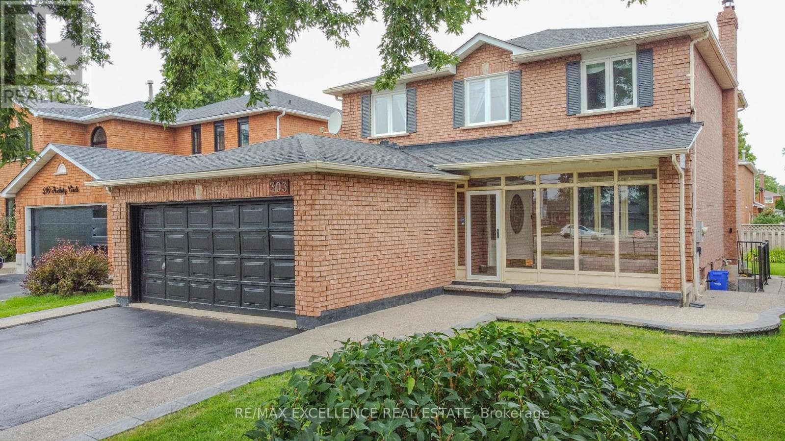 303 Hickory Circle