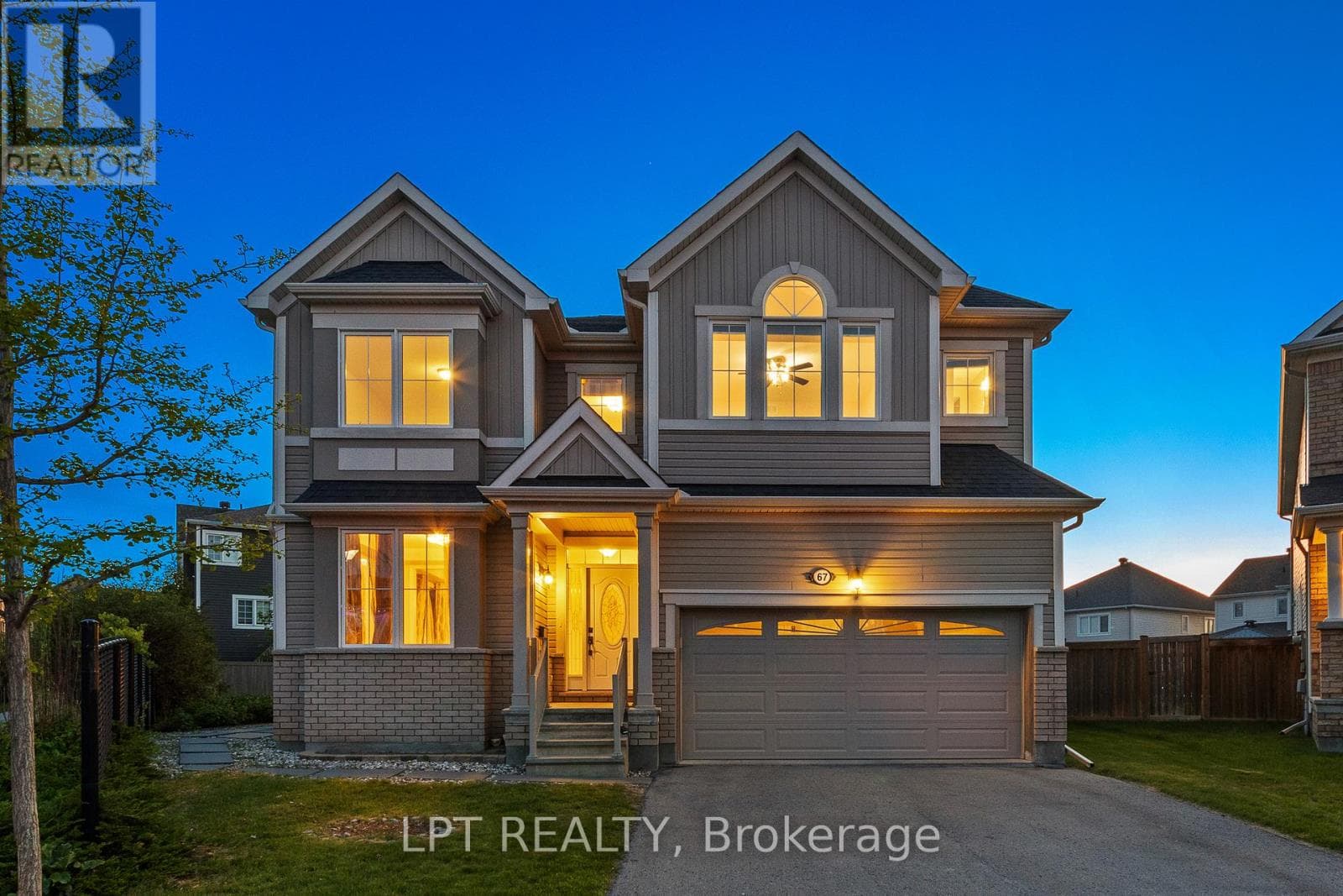 67 BRISTLING Crescent