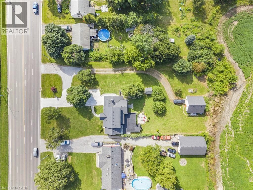 Single Family at 8793 THOROLD STONE Road, Niagara Falls, Ontario - Photo 2 - RE/MAX Garden City Realty
