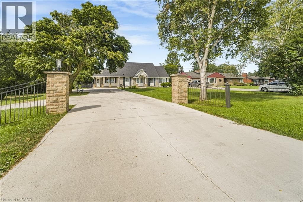 Single Family at 8793 THOROLD STONE Road, Niagara Falls, Ontario - Photo 3 - RE/MAX Garden City Realty
