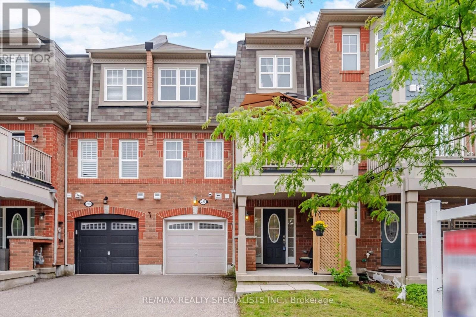 220 Mortimer Crescent