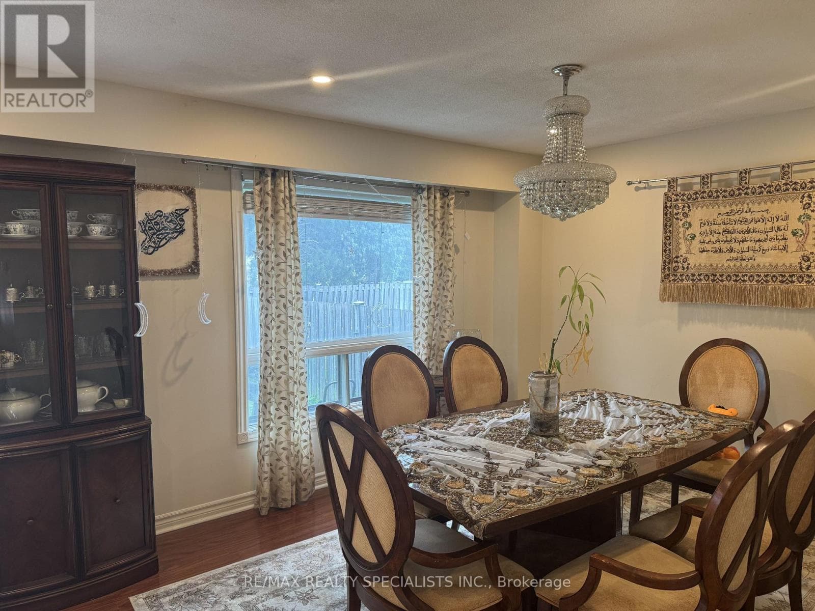 Single Family at 2849 Oslo Crescent, Mississauga (Meadowvale), Ontario - Photo 8 - RE/MAX Garden City Realty