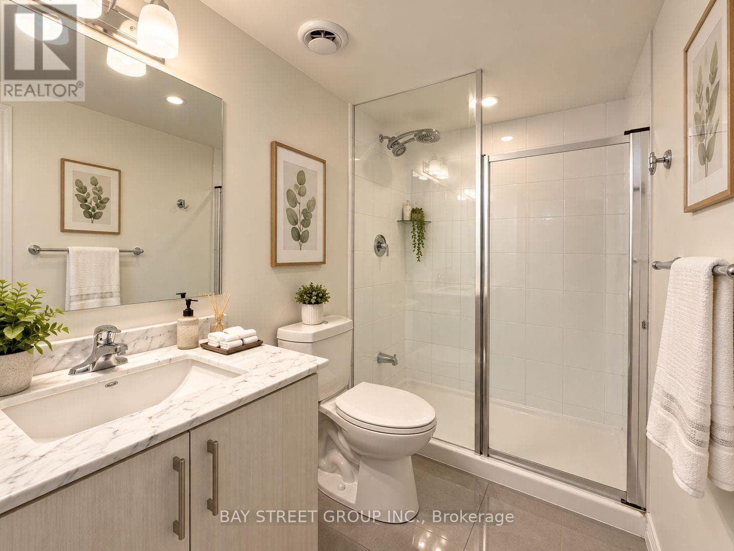 Single Family at 15- 115 long branch Avenue, Toronto (Long Branch), Ontario - Photo 4 - RE/MAX Garden City Realty