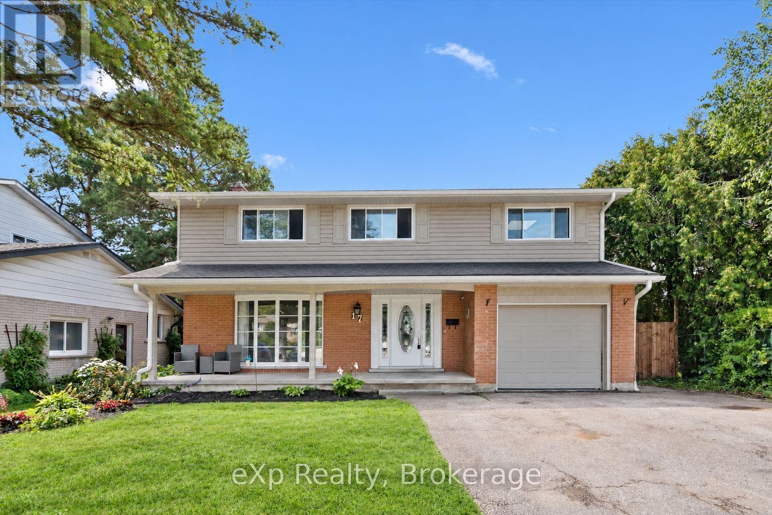 17 Carmine Place