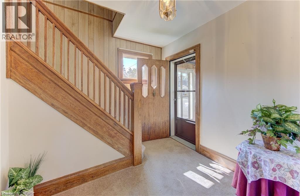 Single Family at 224 WEBER Street, Kitchener, Ontario - Photo 5 - RE/MAX Garden City Realty