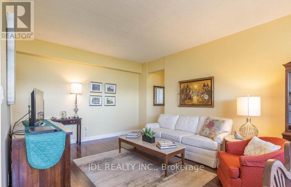 Single Family at 908- 6400 Huggins Street, Niagara Falls (Stamford), Ontario - Photo 7 - RE/MAX Garden City Realty