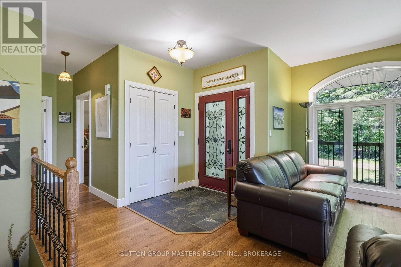 Single Family at 139 Country Woods Drive, Frontenac (Frontenac South), Ontario - Photo 3 - RE/MAX Garden City Realty