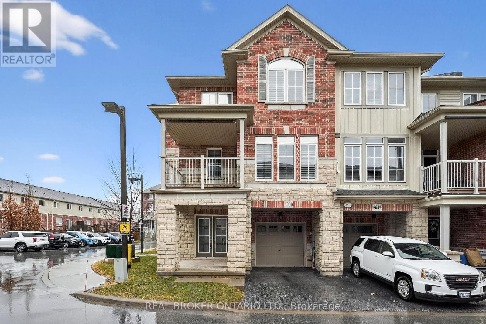 5000 Desantis Drive