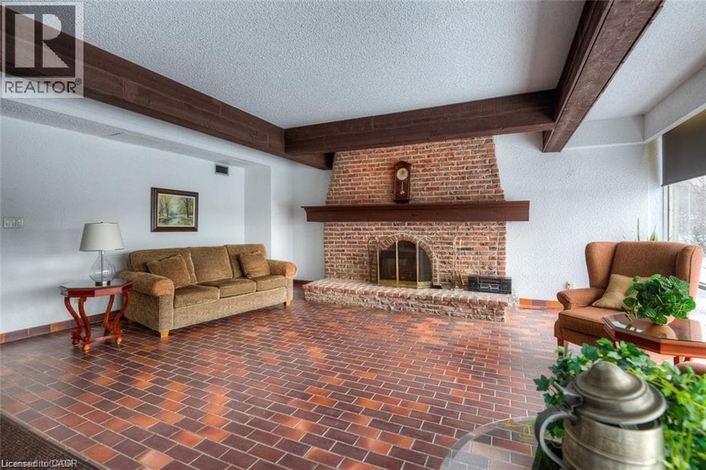Single Family at 402- 225 HARVARD Place, Waterloo, Ontario - Photo 8 - RE/MAX Garden City Realty