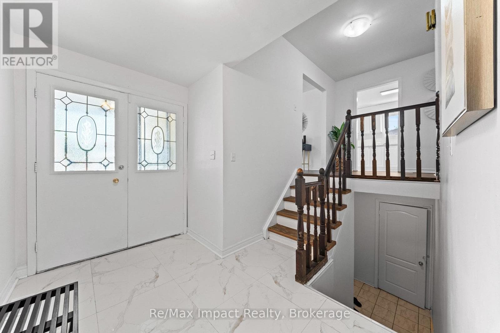 Single Family at 3874 Brandon Gate Drive, Mississauga (Malton), Ontario - Photo 2 - RE/MAX Garden City Realty