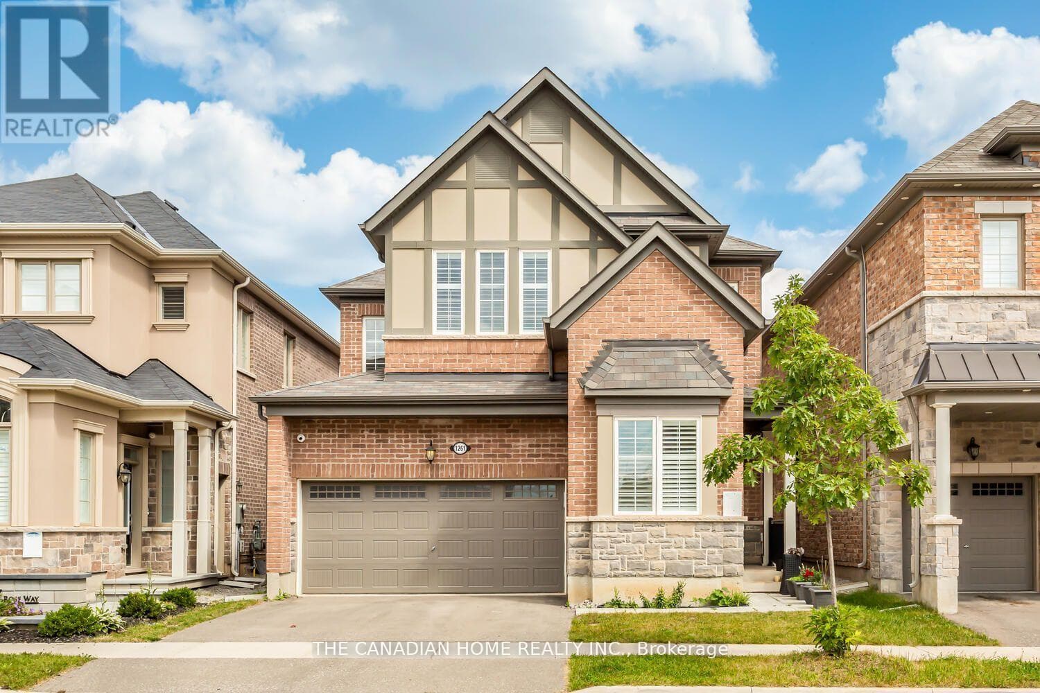 1261 Rose Way