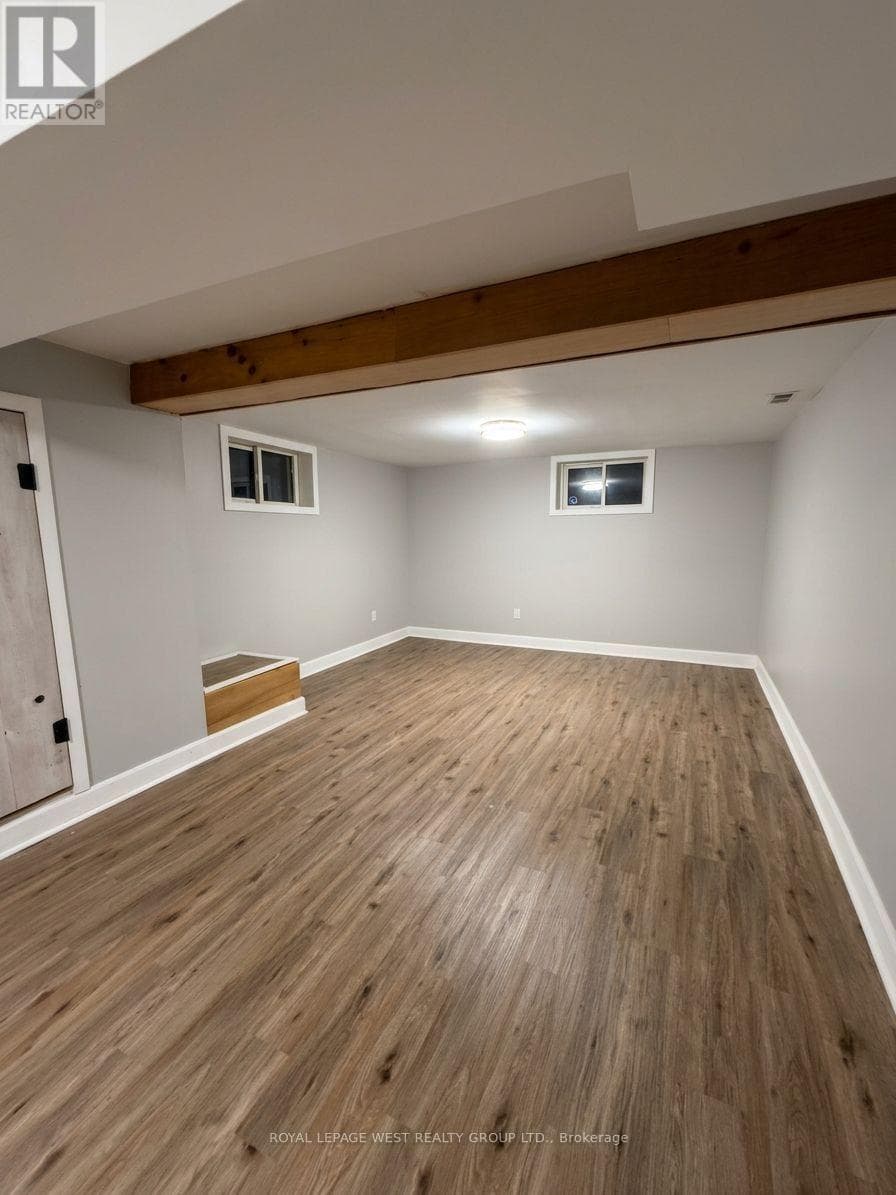 Single Family at 128 Stuart Street, London East (East C), Ontario - Photo 6 - RE/MAX Garden City Realty