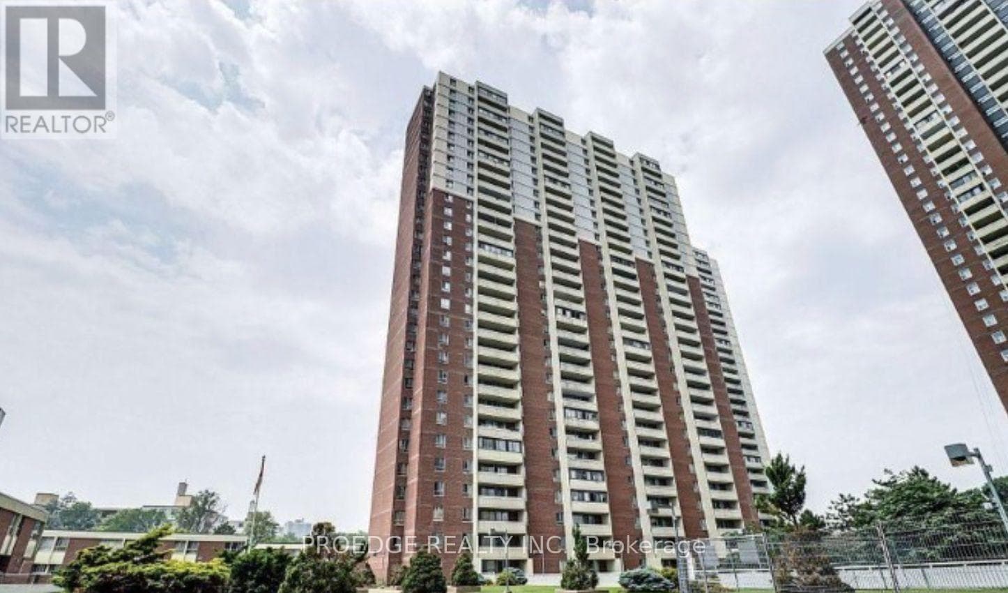 102- 5 Massey Square