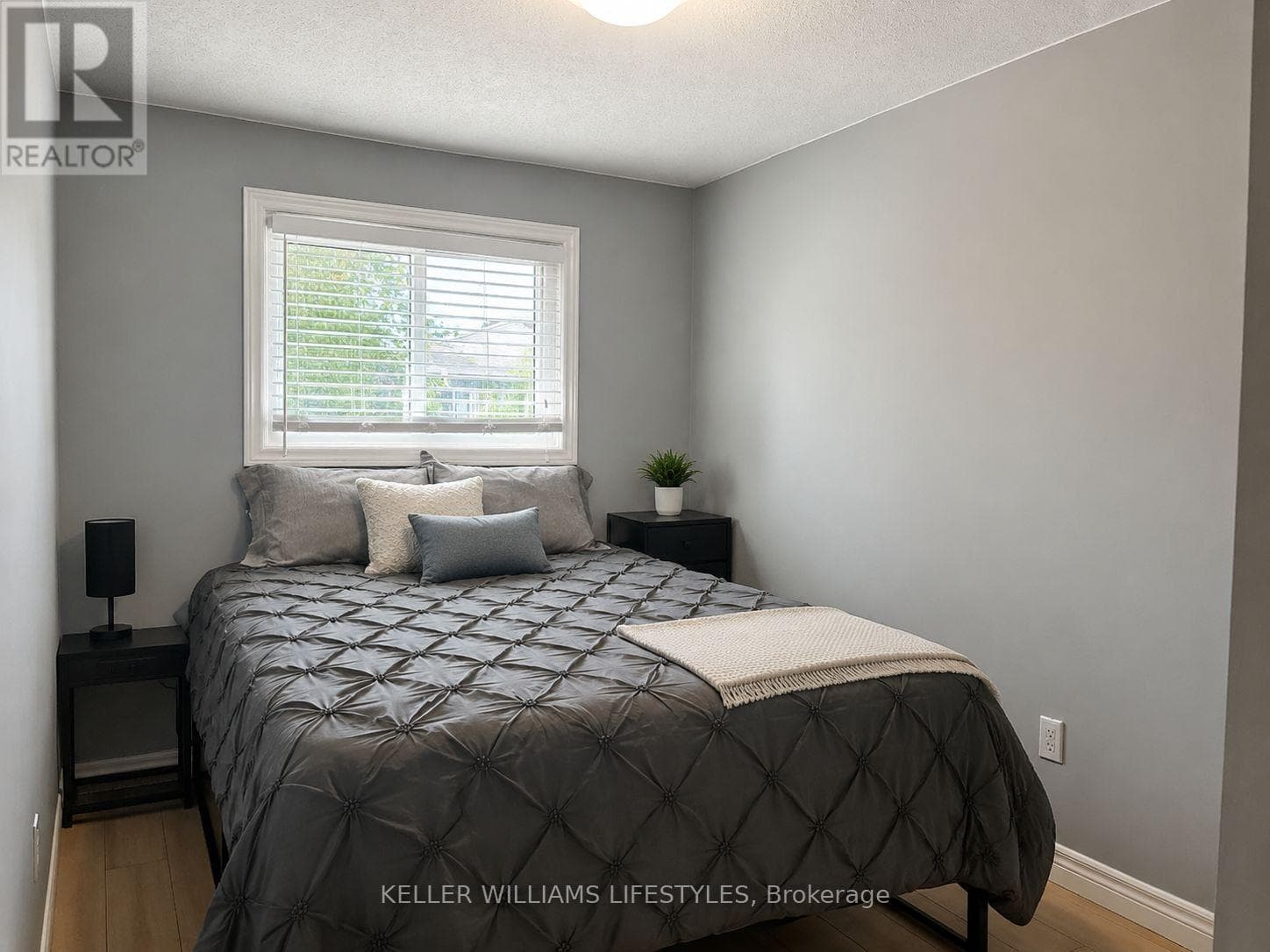 Single Family at 46- 700 EXETER Road, London South (South X), Ontario - Photo 9 - RE/MAX Garden City Realty