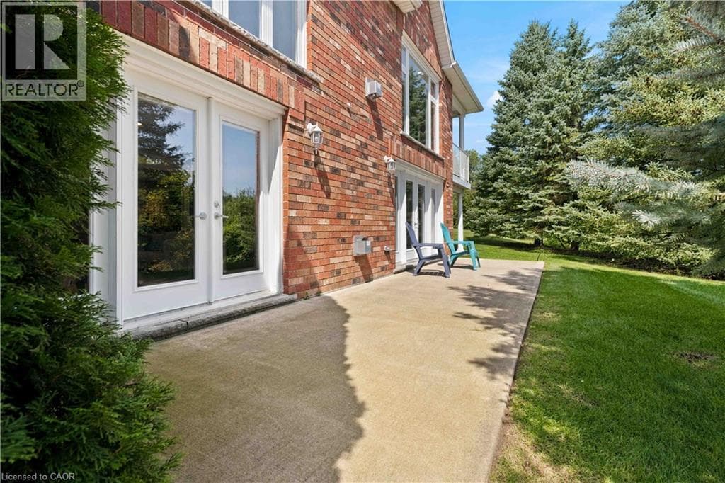 Single Family at 2182 STONEHAVEN Avenue, Niagara Falls, Ontario - Photo 9 - RE/MAX Garden City Realty