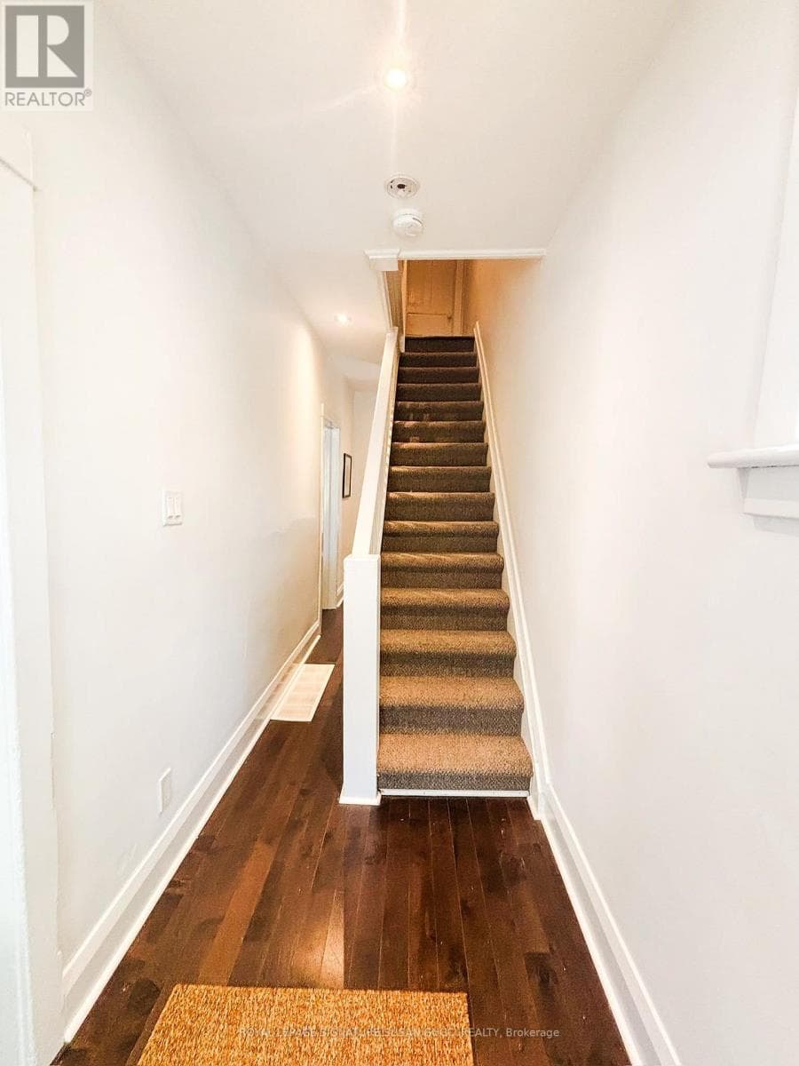 Single Family at 231 Chisholm Avenue, Toronto (Woodbine-Lumsden), Ontario - Photo 10 - RE/MAX Garden City Realty