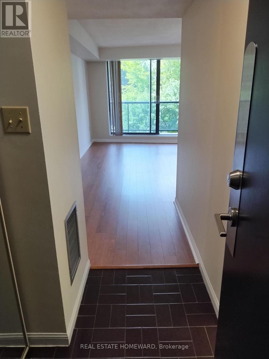 Single Family at 401- 757 Victoria Park Avenue, Toronto (Oakridge), Ontario - Photo 4 - RE/MAX Garden City Realty