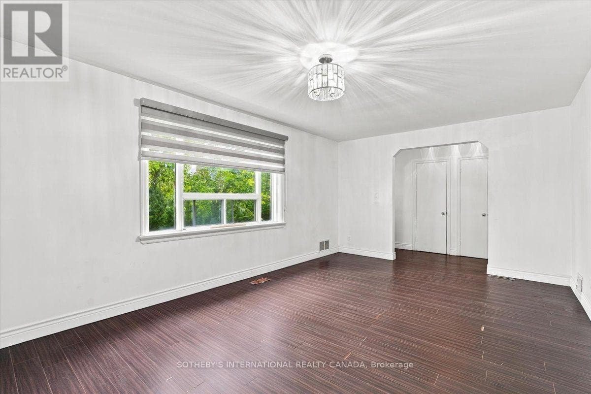Single Family at 782 Marlee Avenue, Toronto (Yorkdale-Glen Park), Ontario - Photo 5 - RE/MAX Garden City Realty