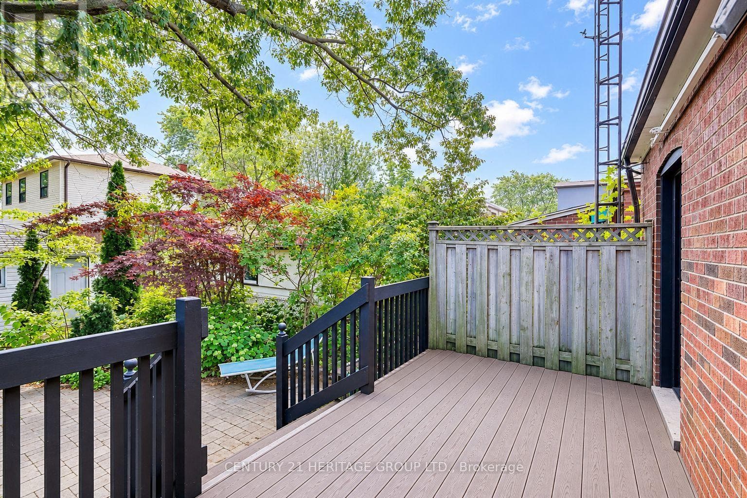 Single Family at 441 Rimilton Avenue, Toronto (Alderwood), Ontario - Photo 7 - RE/MAX Garden City Realty