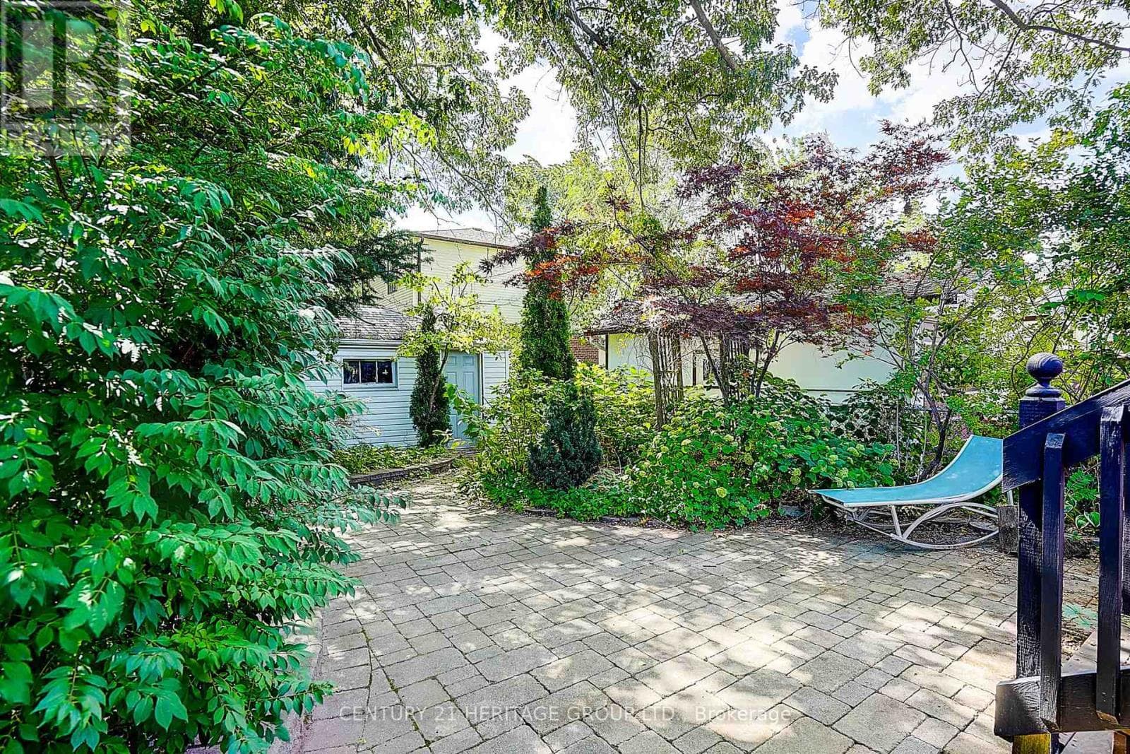Single Family at 441 Rimilton Avenue, Toronto (Alderwood), Ontario - Photo 5 - RE/MAX Garden City Realty
