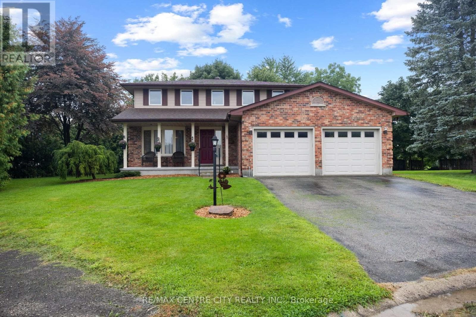 334 Canterbury Place