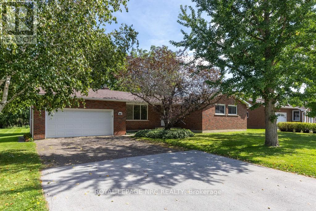 Single Family at 3789 19th Street, Lincoln (Lincoln-Jordan/Vineland), Ontario - Photo 6 - RE/MAX Garden City Realty