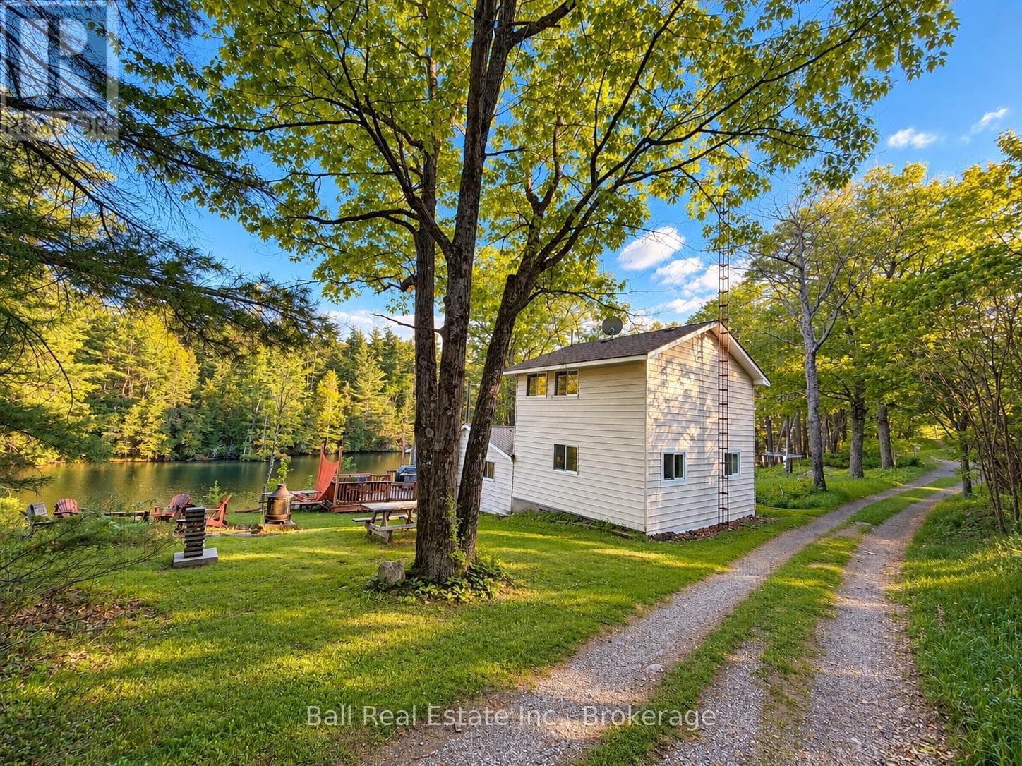 1089 Cedar Crest Lane