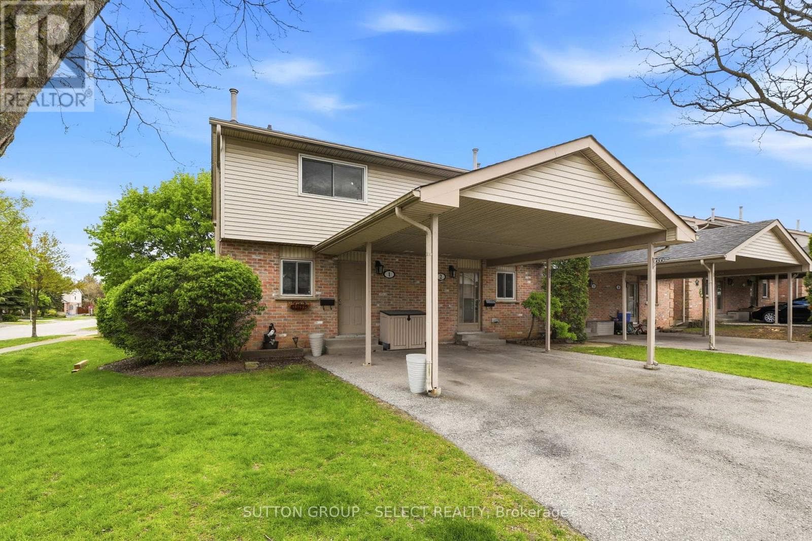 1- 151 Bonaventure Drive