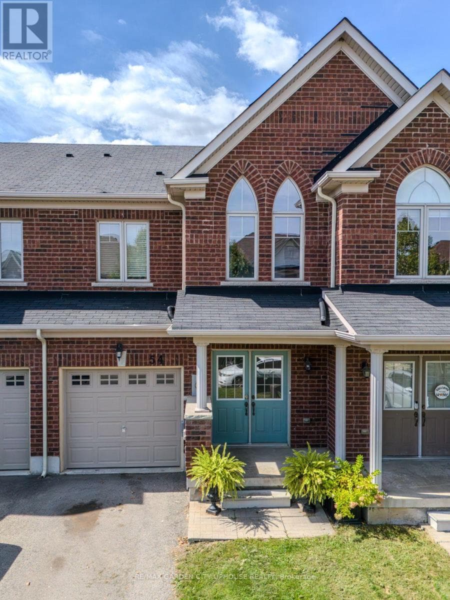 54 Keith Crescent