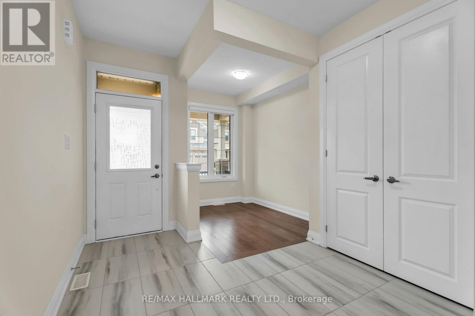 Single Family at 14 Eberly Woods Drive, Markham (Victoria Square), Ontario - Photo 6 - RE/MAX Garden City Realty