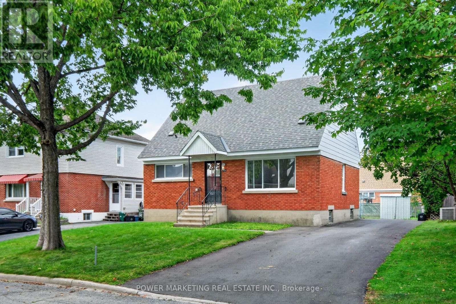 535 Dunbrack Street