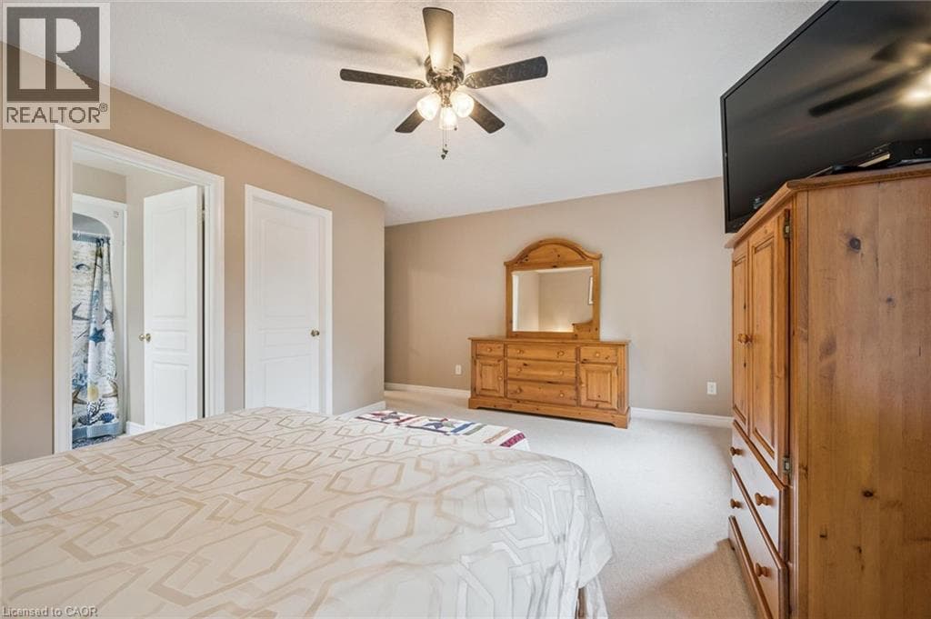 Single Family at 555 KILLBEAR Court, Waterloo, Ontario - Photo 9 - RE/MAX Garden City Realty